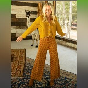Natural Life On The Horizon Gold Check Wide Leg Pants M NWT